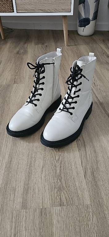 Scarpe da donna: Schnürstiefel Weiss Creme 41 – Nuovo e nell'imballaggio originale da Zürich venduto da Giada_B 1