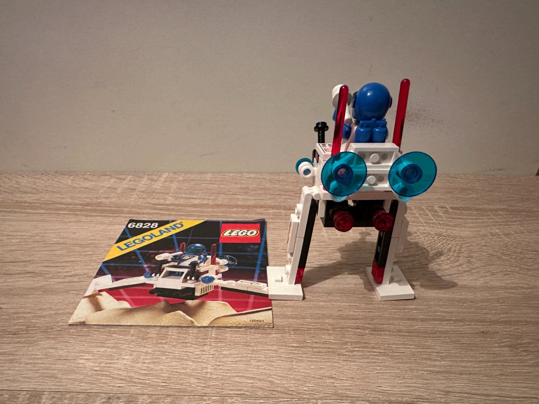 Legoland Baukästen: LEGO Space 6828 Twin-Winged Spoiler – Gebraucht aus Basel von Don-Angel 2