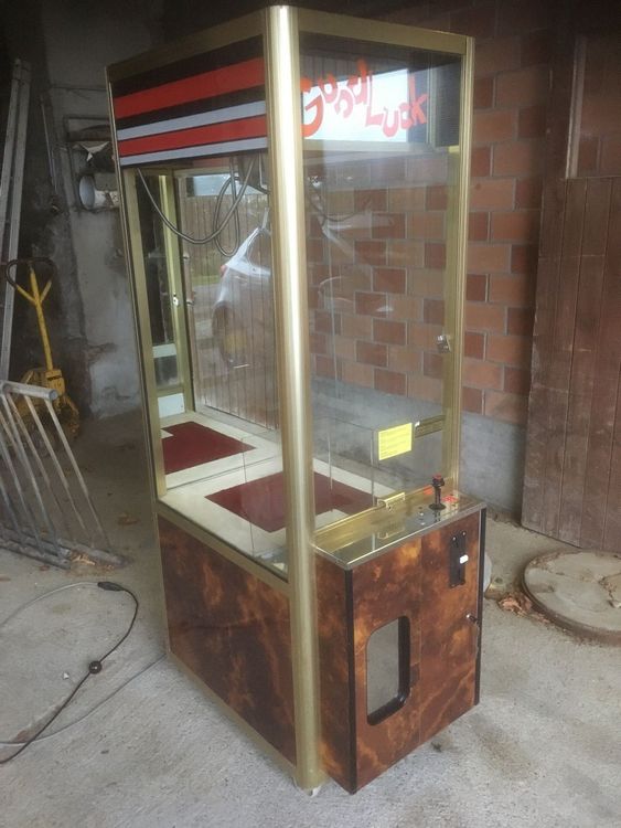 Spielautomat Elaut / Greifautomat