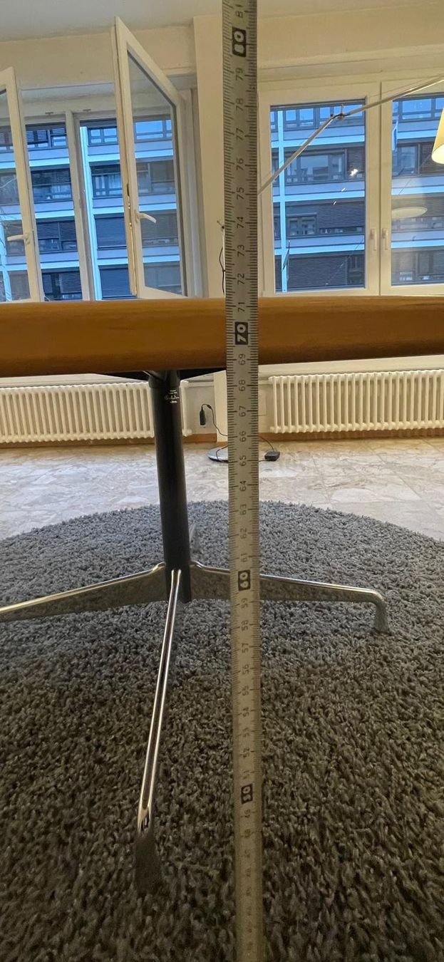 Tische: Vitra – Table ronde Original Eames Table – 150 cm – Gebraucht aus Genève von Pooch2013 1