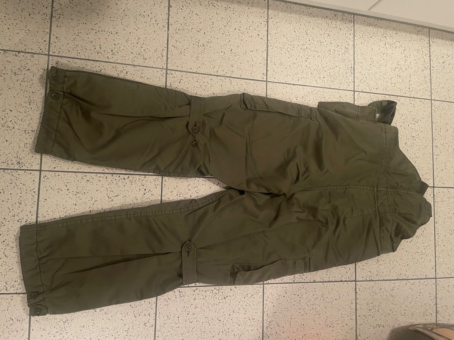 Uniformi: Armee Kälteschutz Hose – Usato da Wila venduto da Lokelo 7