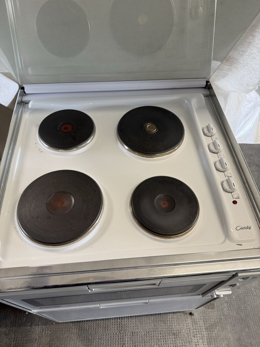 Elettrodomestici da cucina: Candy trio – Usato da Crissier venduto da Motard19