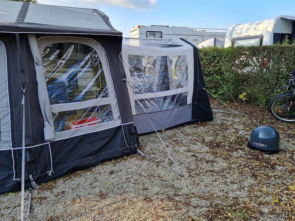 Vorzelte & Markisen: Auvent Air Frame 400 – Gebraucht aus Lausanne von Catarina77 1