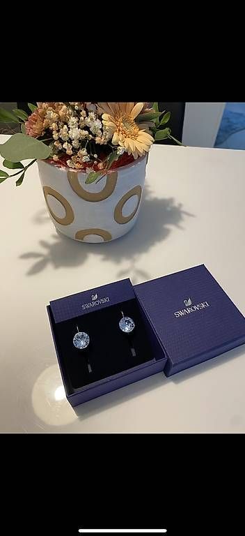 Ohrringe & -stecker: Swarovski Bella Drop Ohrring / Ohrhänger – Gebraucht aus Vaduz von mrworldwide07 1