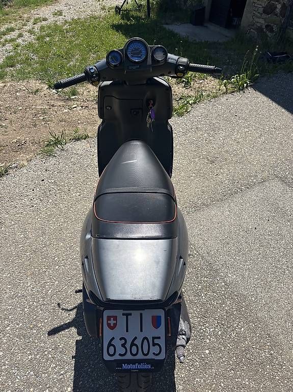 Scooters: Malagutti F-12 100 cc – Gebraucht aus Melano von kpi_y9pd 4