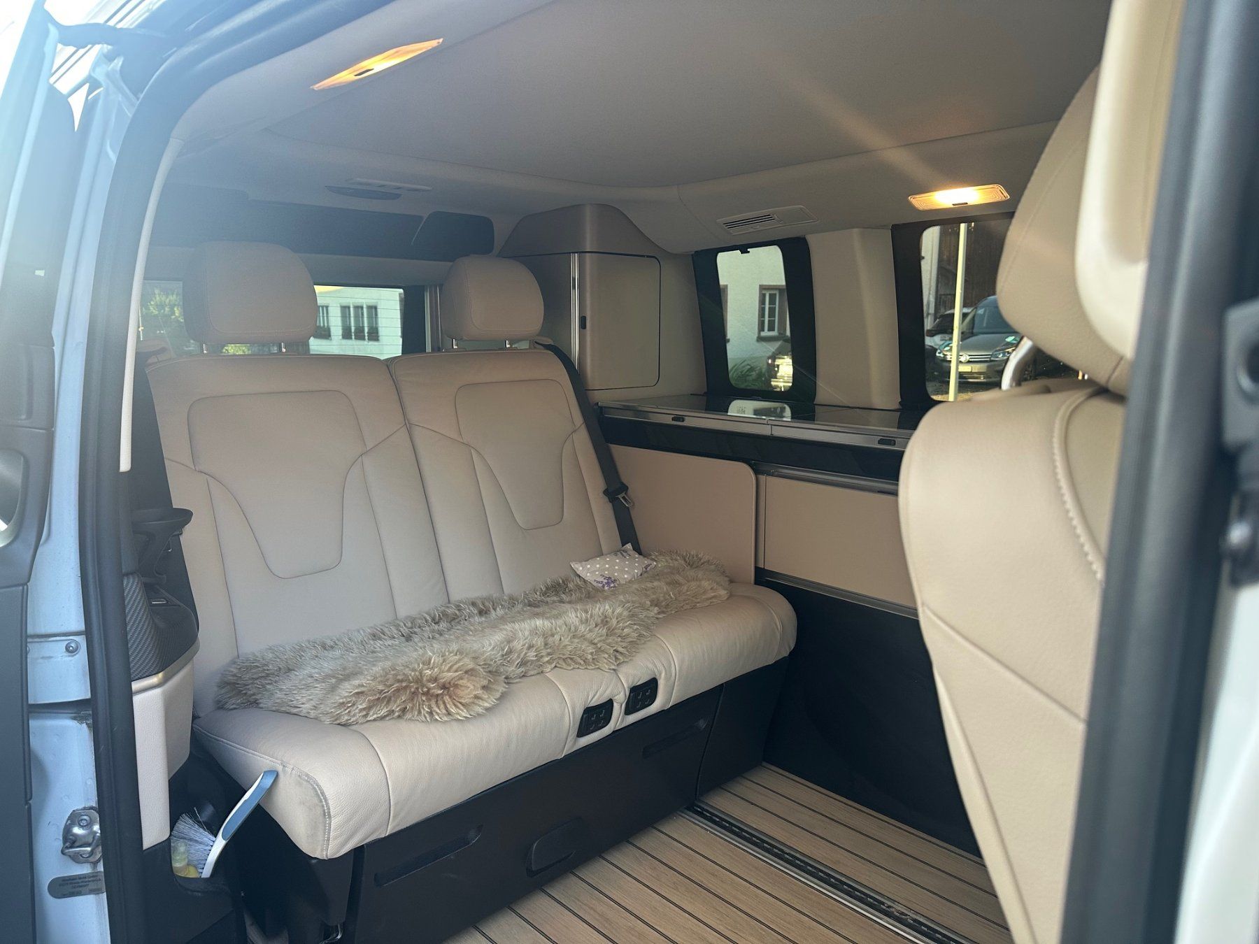 Mercedes-Benz Camping Fahrzeuge: Mercedes-Benz Marco Polo 300d 4Matic, AMG Linie (MP 300d 4M) – Gebraucht aus Hittnau von domi.wettstein 6