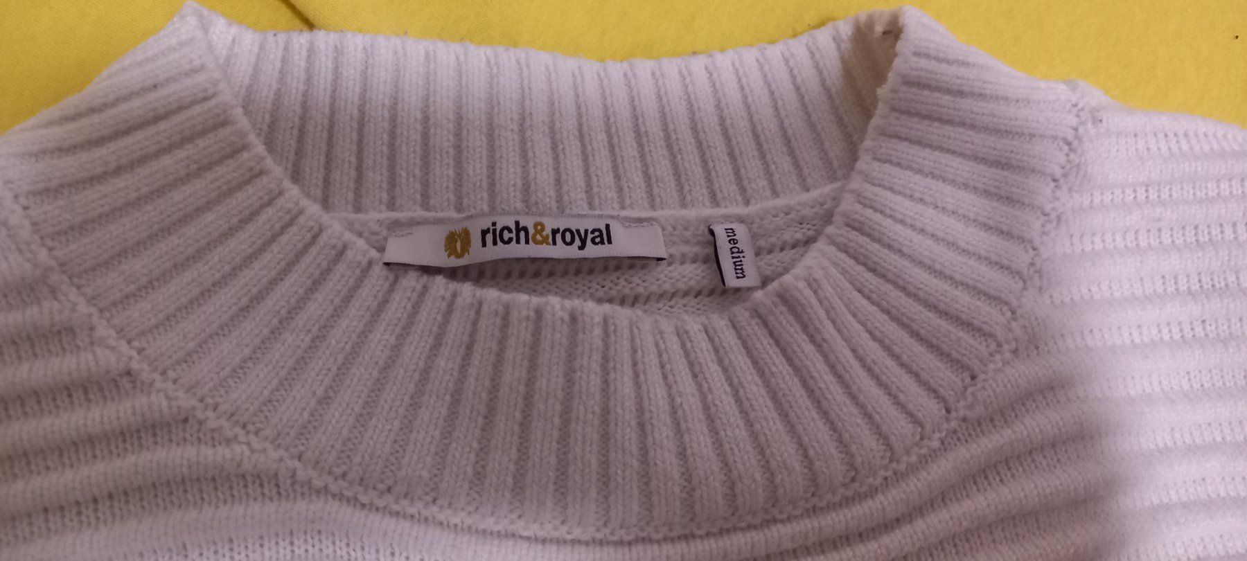 Rich & Royal Pullover & Sweatshirts: Rich und Royal Strickpullover( Medium) in Weiss – Neu (gemäss Beschreibung) aus regensdorf von nacobra 4