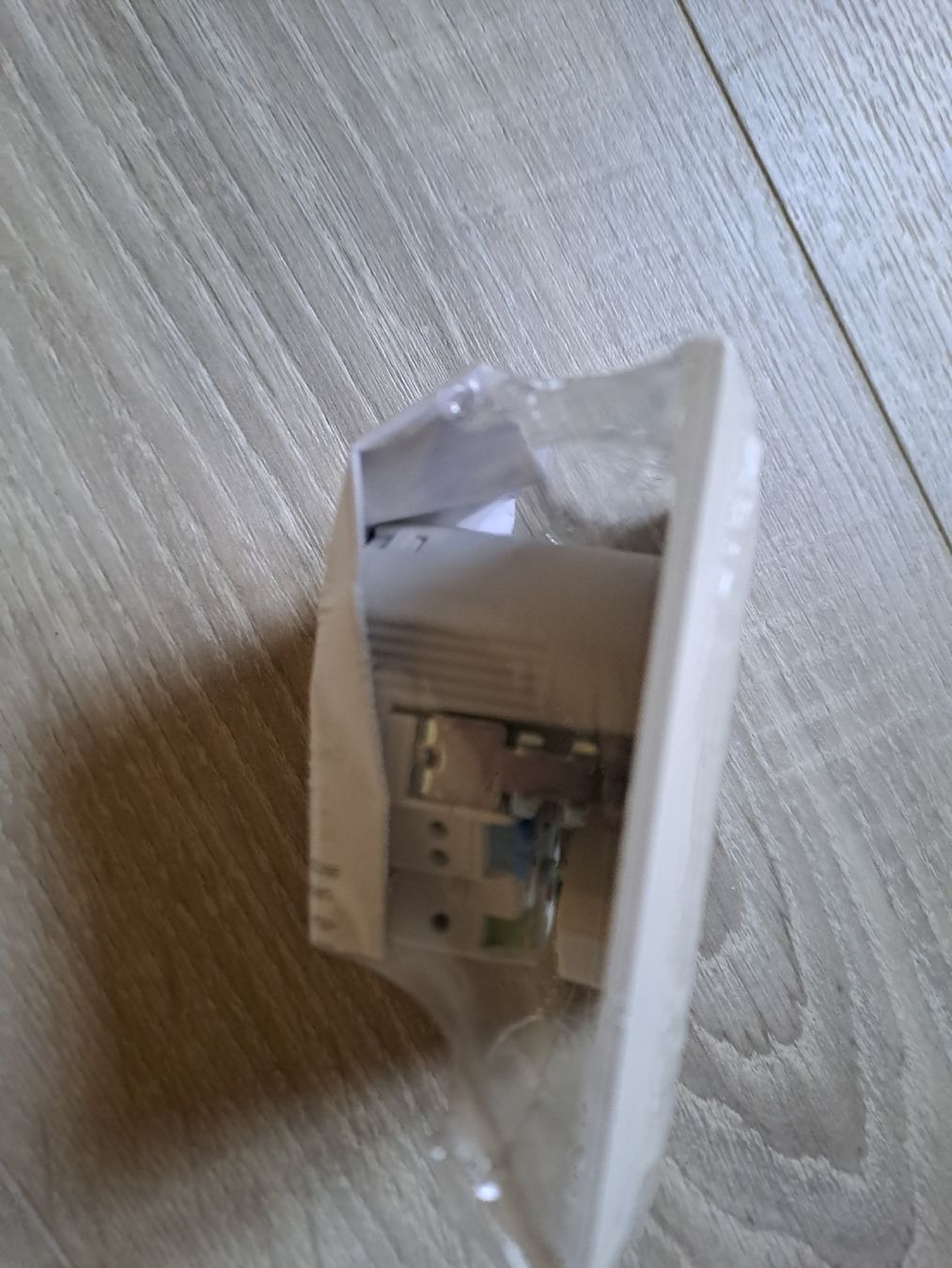 Feller Spine: Feller Steckdose T-13 USB A+C – Nuovo e nell'imballaggio originale da Lichtensteig venduto da Dolfi4 2