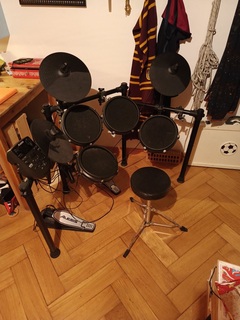 Alesis Musikinstrumente: e-Drum Alesis Nitro – Gebraucht aus Bern von AmayaK 2