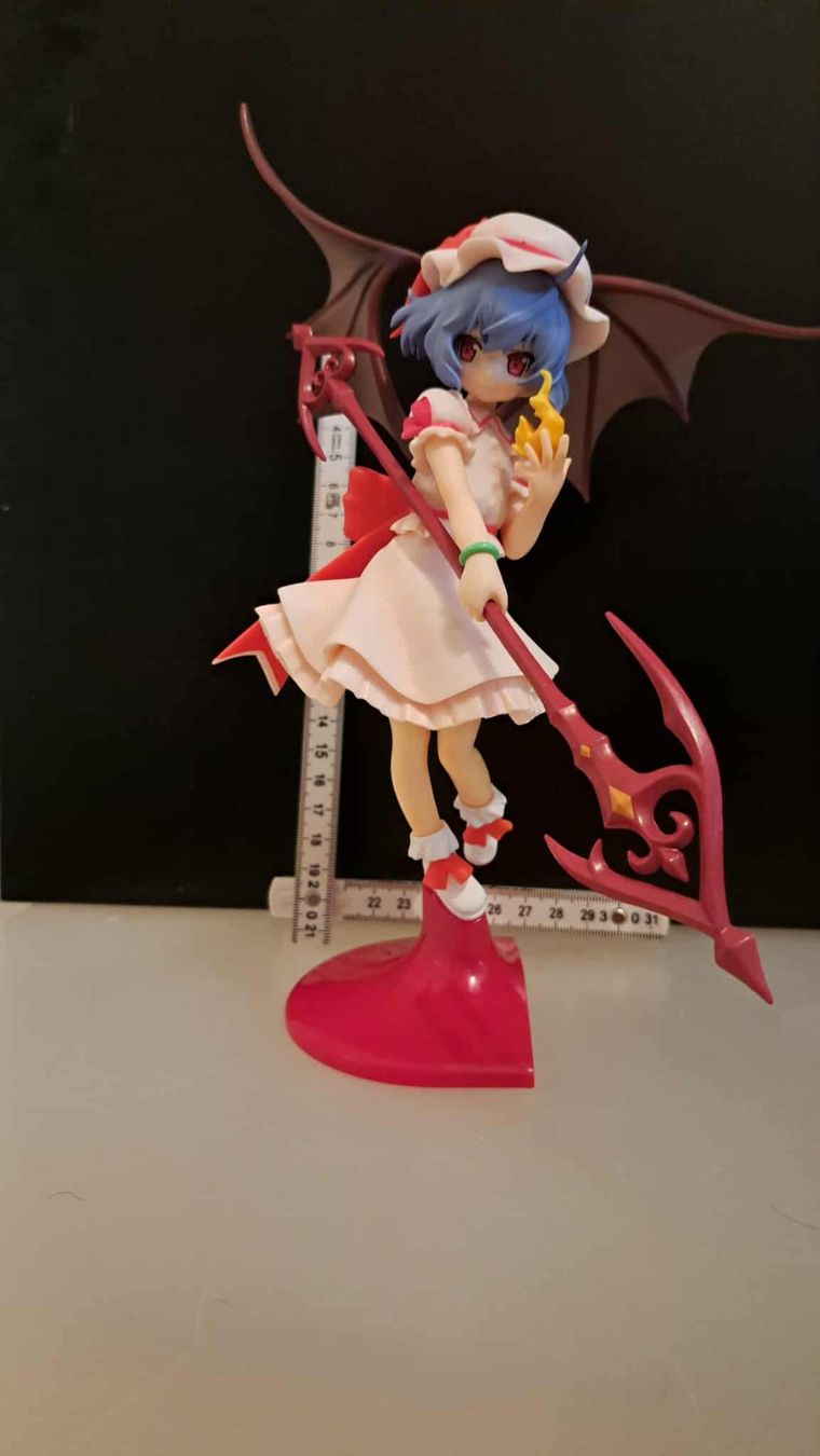 Statuette: Touhou Project - Remilia Scarlet – Usato da Waltenschwil venduto da Catlady 2