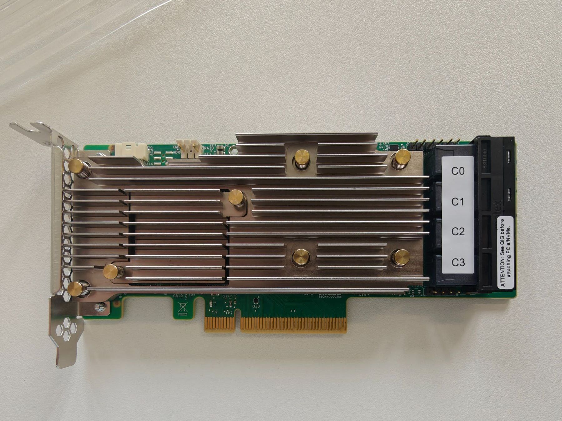 Elektronikbauteile: MegaRAID 9460-16i  SAS/SATA/NVMe RAID Controller – Gebraucht aus Thun von Intronet_gmbh 2