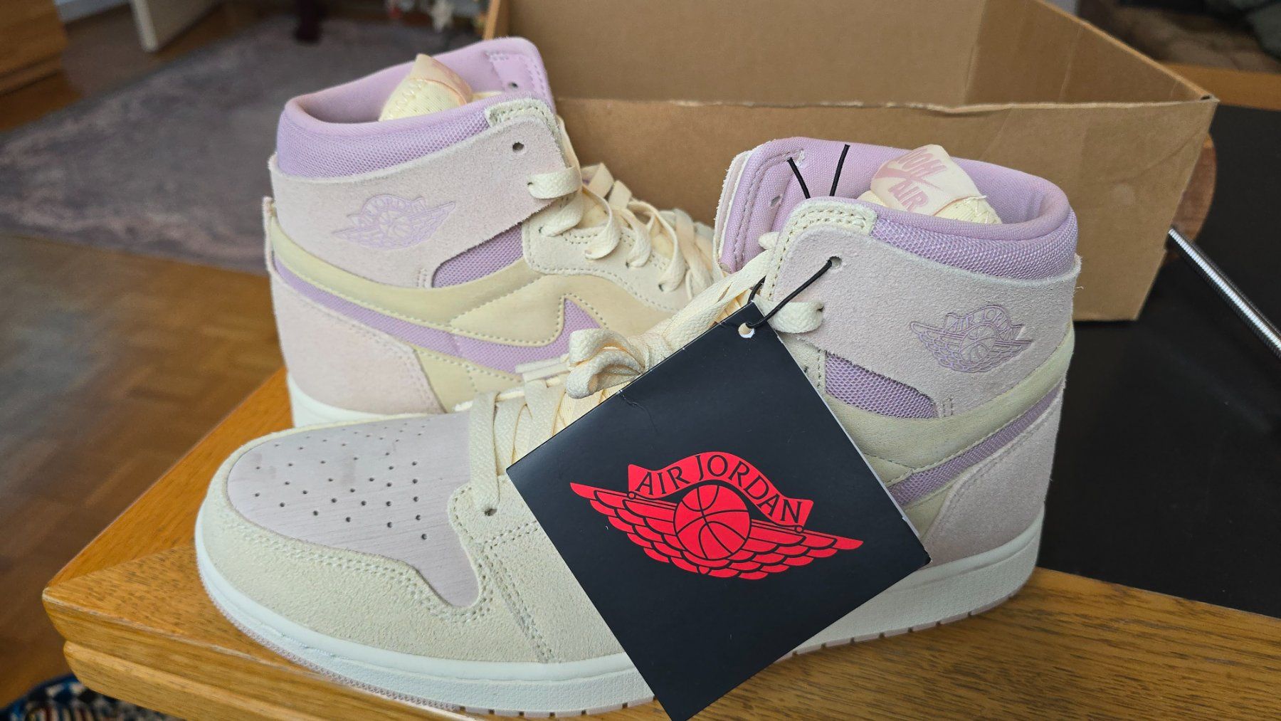 Jordan Scarpe da uomo: Jordan 1 High Zoom Air CMFT 2 EU 44.5 – Nuovo (secondo la descrizione) da Wallisellen venduto da theblacksheep