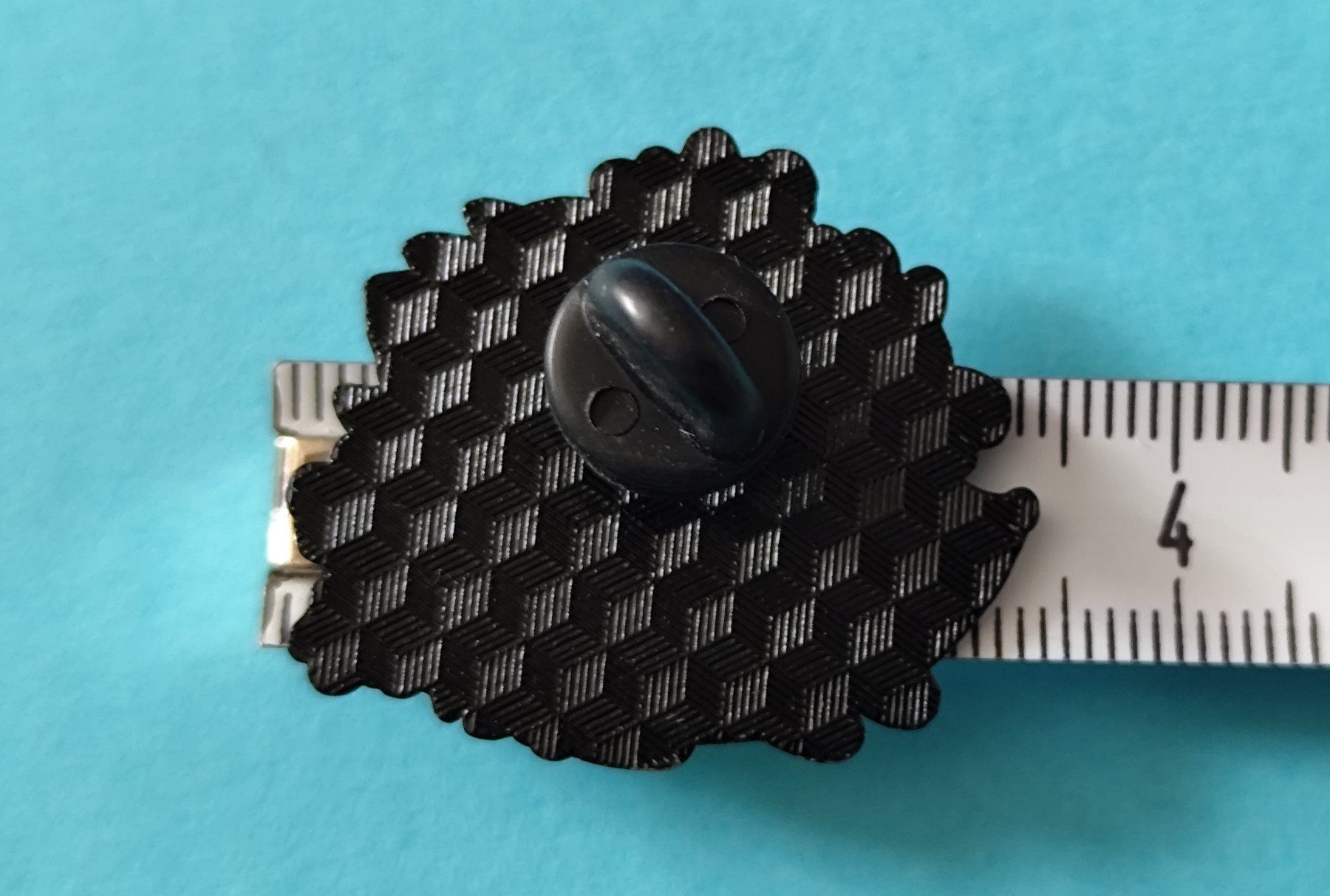 Plaketten & Abzeichen: Igel-Blumen Pin ca. 3 cm Süsses Geschenk - Muttertag💝 – Neu (gemäss Beschreibung) aus Bettingen von hamau2012 1
