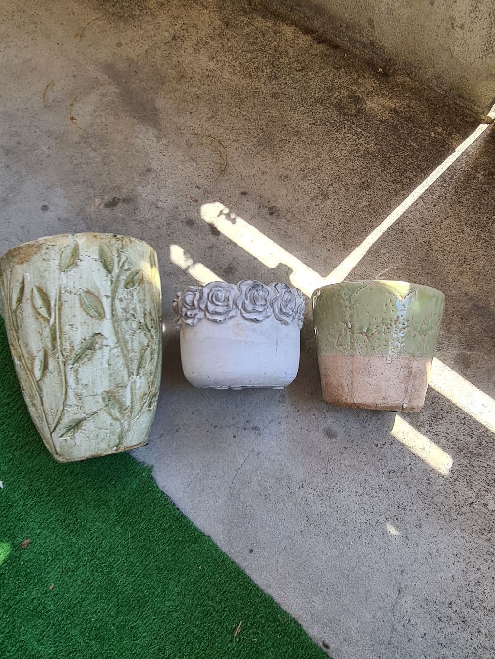 Blumentöpfe: Alte  blumentopf drei stück  – Gebraucht aus Thun von erh_fs86 1