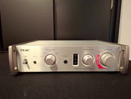 TEAC HA501 Kopfhörer Verstärker Silber