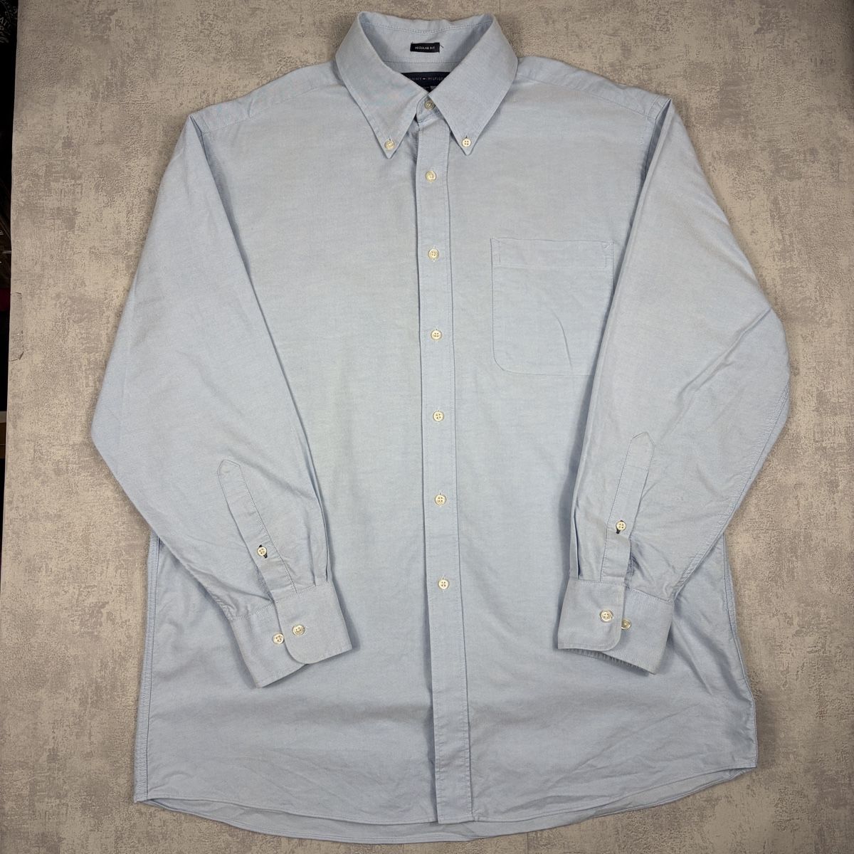 Tommy Hilfiger Camicie: Chemise bleu clair Tommy Hilfiger - L – Nuovo (secondo la descrizione) da Hauterive NE venduto da Leo_o