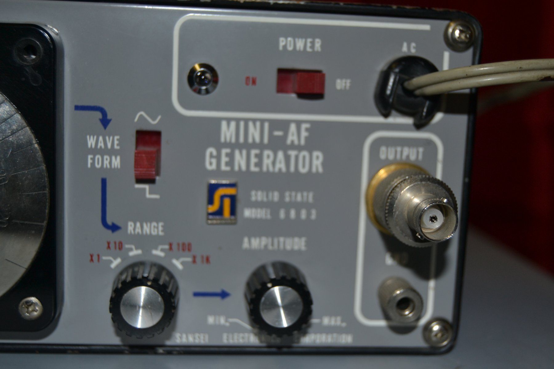 Messen: Frequenzgenerator Audiobereich 10Hz - 100kHz – Gebraucht aus Wil SG von fanofrio 1