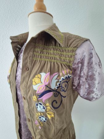 BLUSE TUNIKA TOP OILILY 38 M STICKEREI OLIV , AUCH WIE WESTE