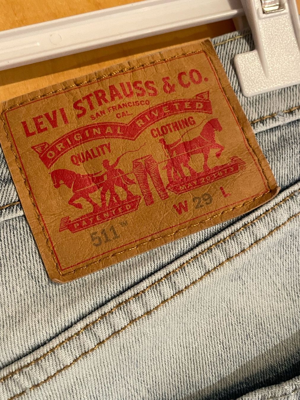 Levi's Pantaloni: LEVI'S 511 SHORTS SZ: 29 – Usato da Cortaillod venduto da Stay_Alive_vintage 4