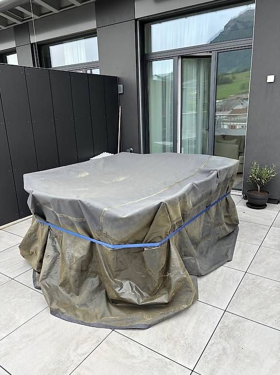 Set de table et chaises: Gartenset mit 8 Stühlen - neuwertig – D'occasion à Goldau par gis_k5rh 3