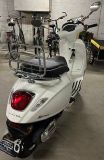 Piaggio Strada: Vespa V. Sprint 125 iGet – Usato da Thun venduto da Pikha 1