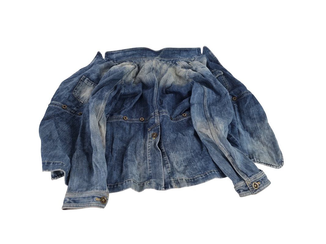 Diesel Giacche: DIESEL Jeans Jacke Grösse L – Usato da Wangen b. Olten venduto da Restwert_Wangen 2