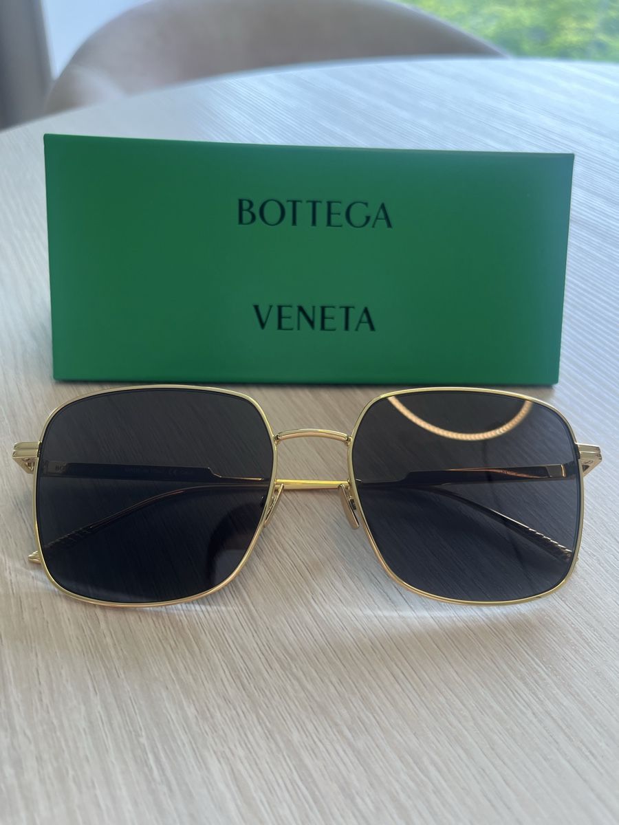 Bottega Veneta Occhiali & Lenti: Bottega Veneta Sonnenbrille – Nuovo (secondo la descrizione) da Zürich venduto da StavesBest