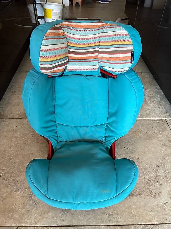 Auto-Kindersitze: Maxi cosy siège auto 15-36kg – Gebraucht aus Yvonand von YvesT01