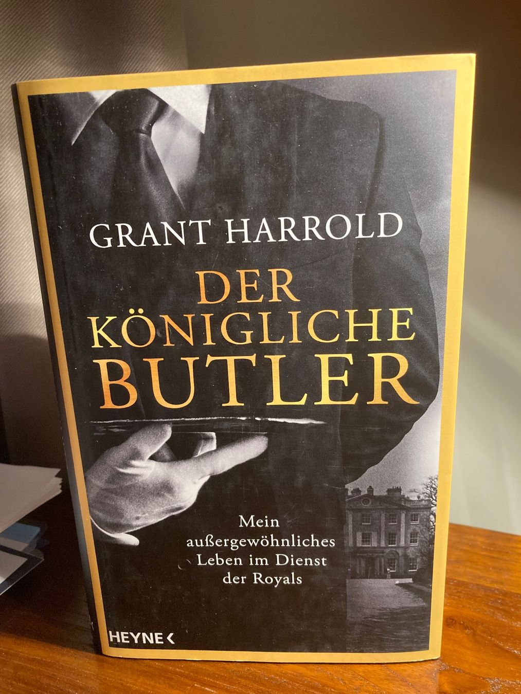 Libri: Der Königliche Butler – Usato da Hofstetten SO venduto da Mmch