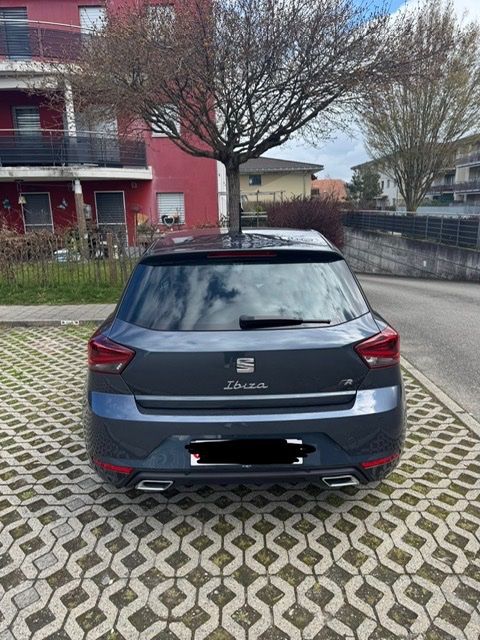 Seat Autos: Seat Ibiza Hola FR – Gebraucht aus Dompierre FR von Laetitia1999 1