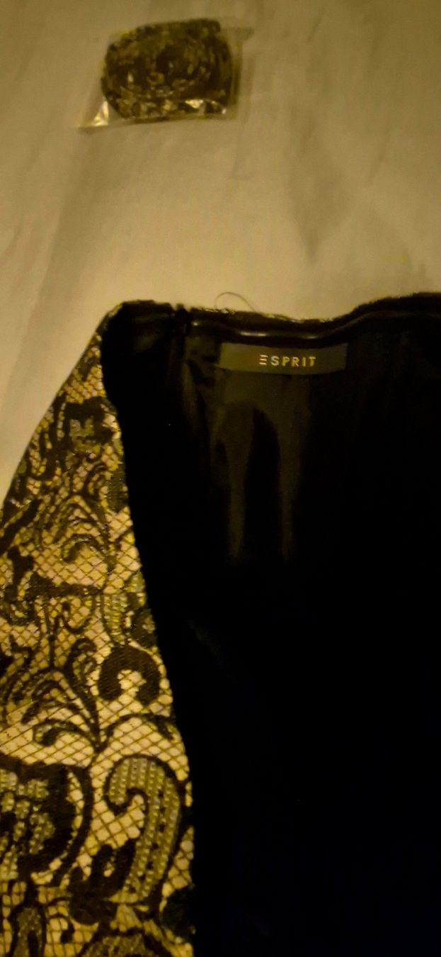 Esprit Vestiti: Robe bustier Esprit argent et noire, taille 40 – Usato da Basel venduto da myr_m6b7 5
