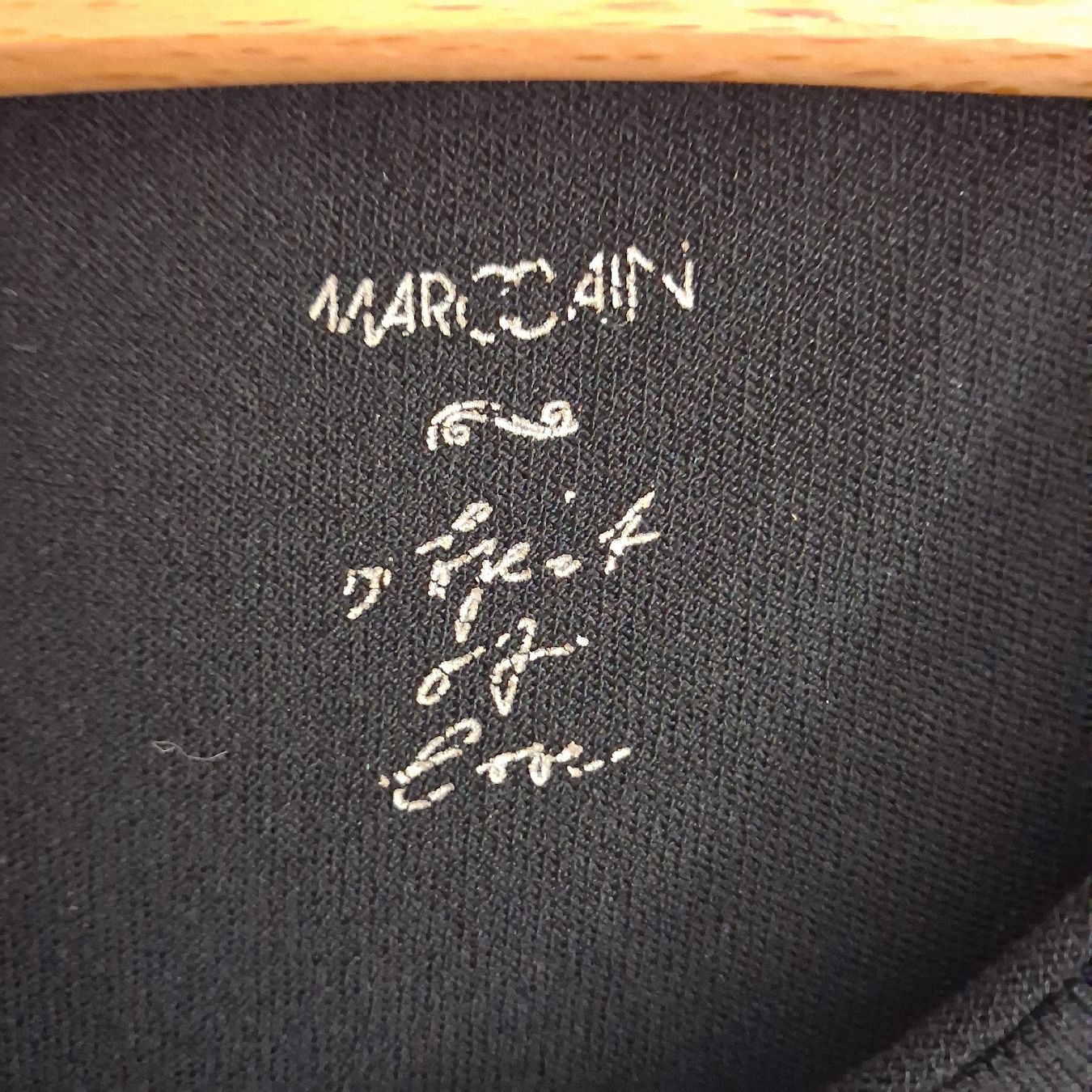 Camicette: Marc Cain Black Top Size M – Nuovo (secondo la descrizione) da Wil SG venduto da tre_g2l7 3