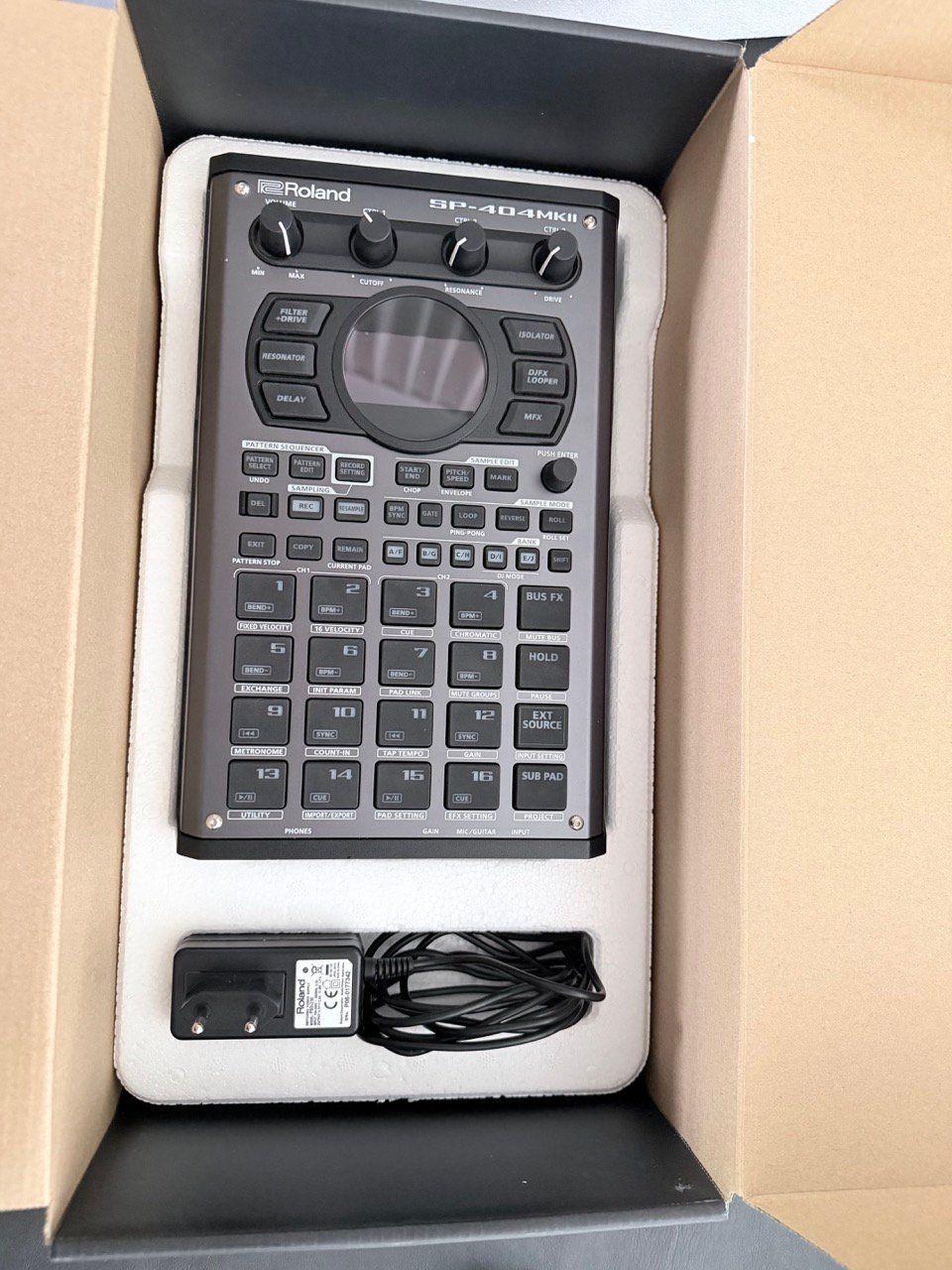 Roland Strumenti musicali: Roland SP-404MKII – Usato da Basel venduto da FAU85 2