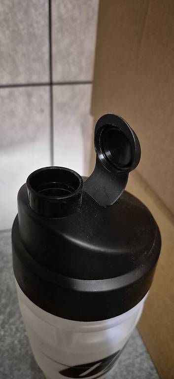 Contenitori & Simili: Shakebecher Schüttelbecher ON, Neuware, Stückpreis – Usato da Reitnau venduto da GuenstigUNDschnell 2