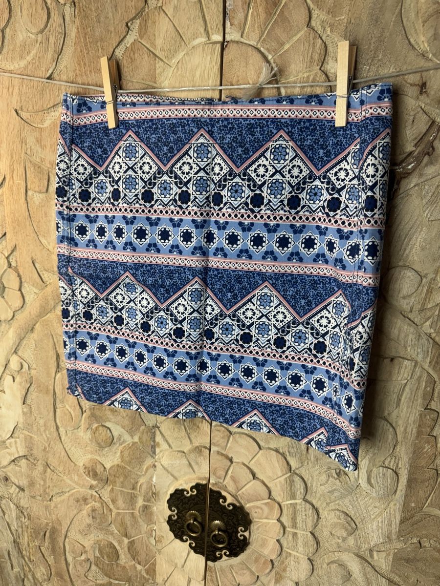 H&M Gonne: Blauer Boho Minirock gemustert - Gr. S – Usato da Wettingen venduto da JasminL92-2 1