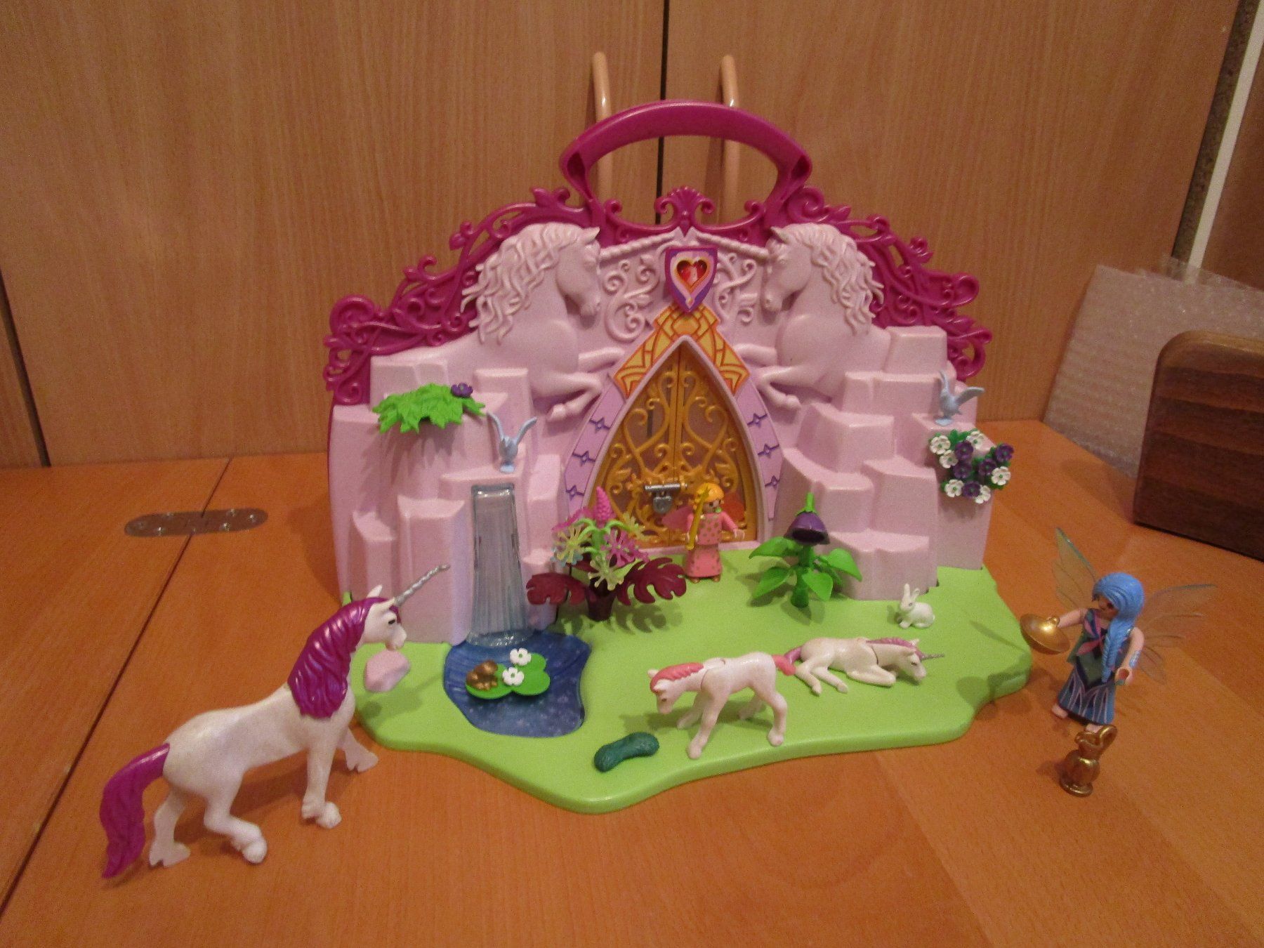 Playmobil Giocattoli: Playmobil  -  Einhorn und Feen  Köfferchen – Usato da Wetzikon ZH venduto da Storchadebar