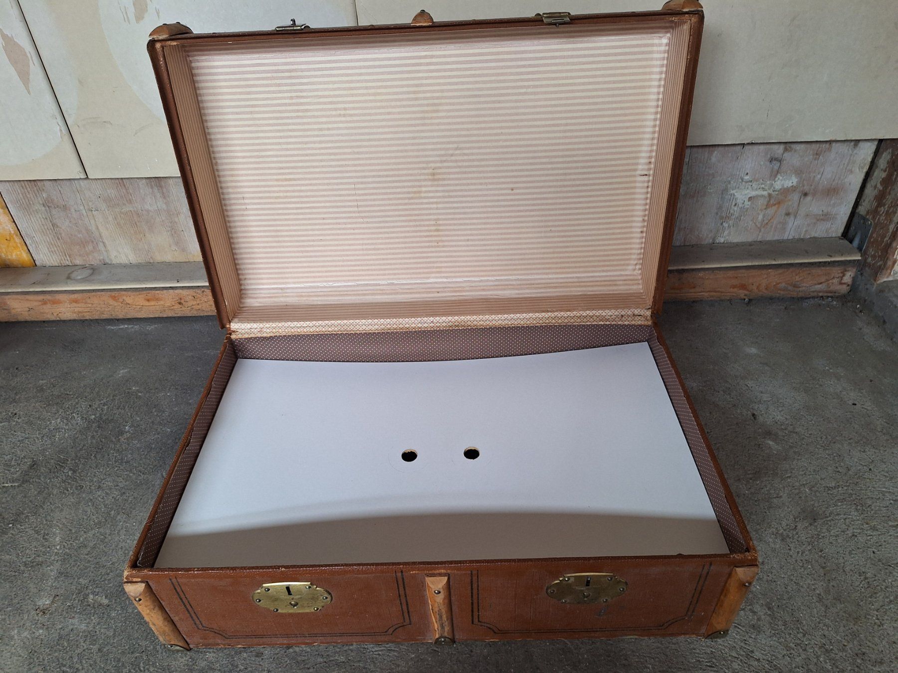 Cassapanche: Vintage Truhe/Koffer – Usato da Savognin venduto da Fritz061 3