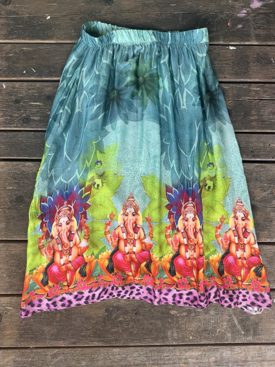 Gonne: Hippie Rock / Grösse: M/L – Usato da hendschiken venduto da hippielfe