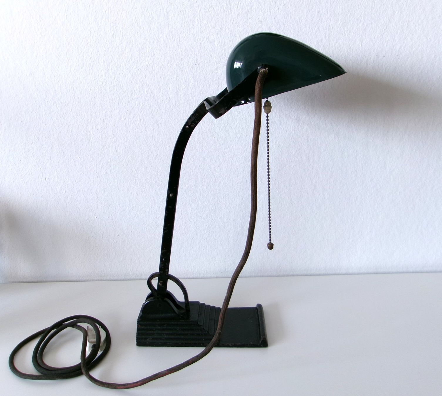 Lampen: Tischlampe (1920 -1940) – Gebraucht aus Solothurn von Rangoo 1