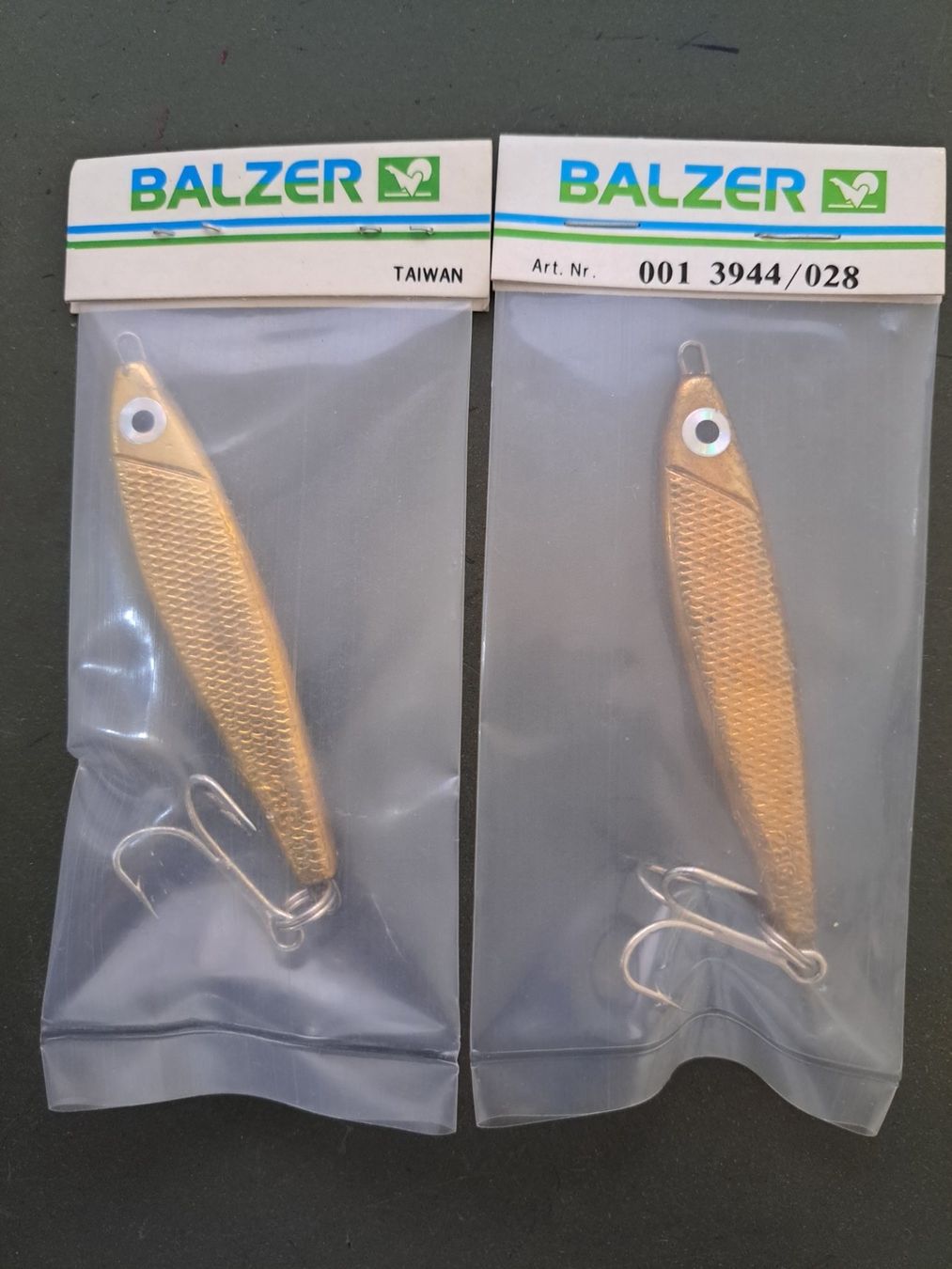 Köder: 2 Jucker Balzer 70 mm 28 gr. Or/Gold – Neu und originalverpackt aus Fribourg von versus702