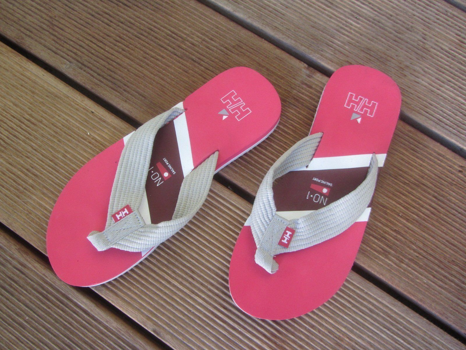 Helly Hansen Scarpe da donna: HELLY HANSEN - Flip Flops rot 37 (neu) – Nuovo (secondo la descrizione) da Zürich venduto da Diazaio