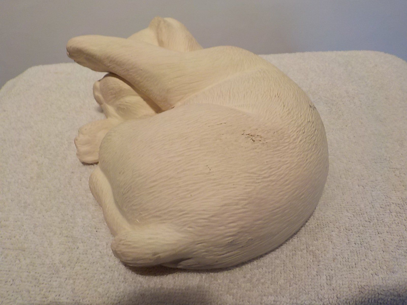 Statuette: Deko Figur Schlafender Hund – Usato da Bülach venduto da Freieck 1