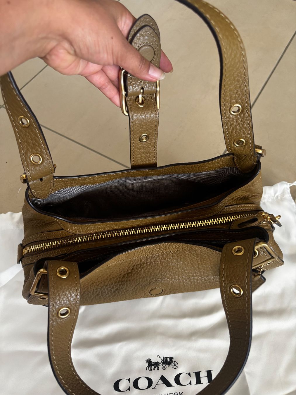 Coach Taschen für Damen: Coach new Drifter bag olive – Neu und originalverpackt aus Villars-sur-Glâne von Geiser-t 1