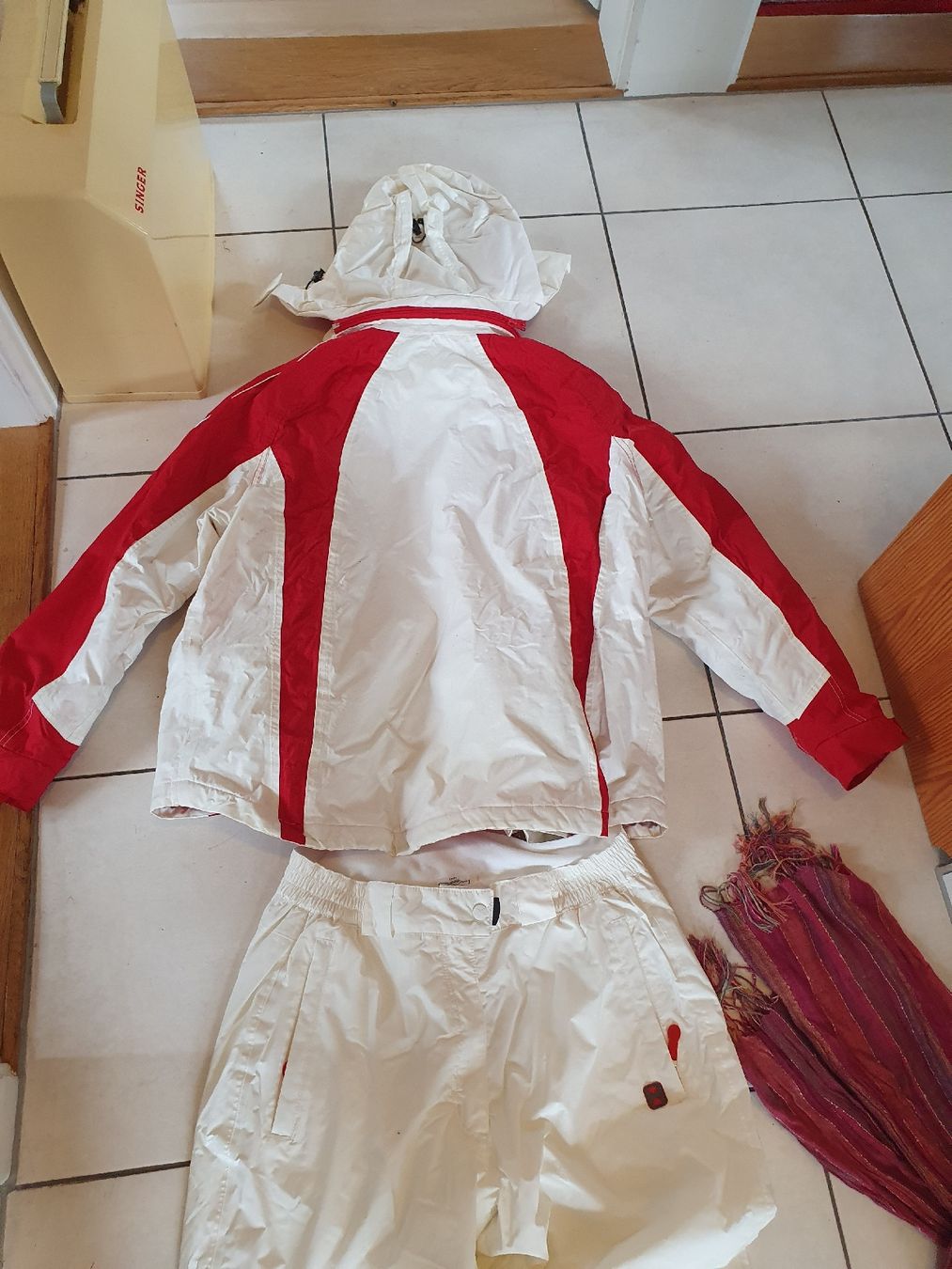 Completi & Tailleur: Skijacke EXTREME LEVEL – Usato da Burgdorf venduto da Hodel1 2