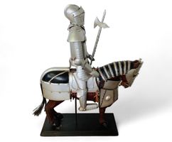 Handgemachte Metallkunst Skulptur Ritter 52x40x18cm NEU