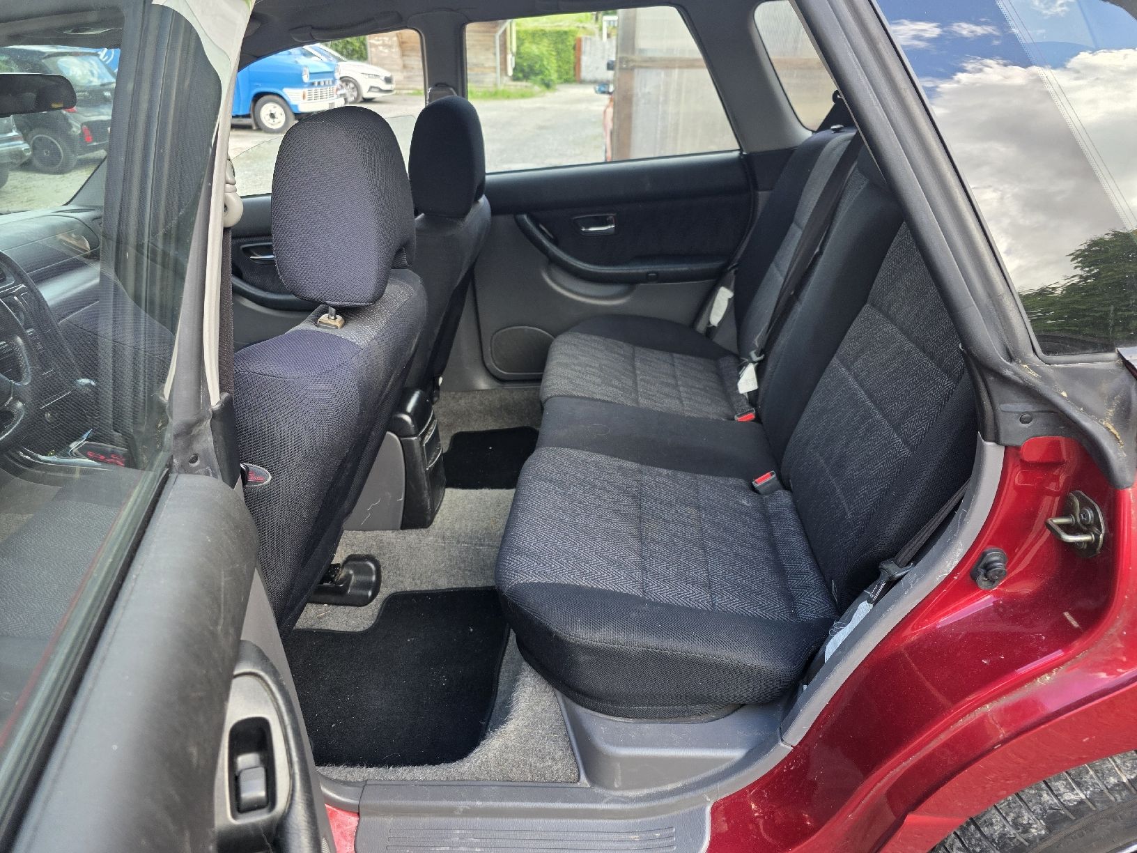 Subaru Autos: Subaru Legacy Kombi 2.0 AWD – Gebraucht aus Schafisheim von onezillion 8