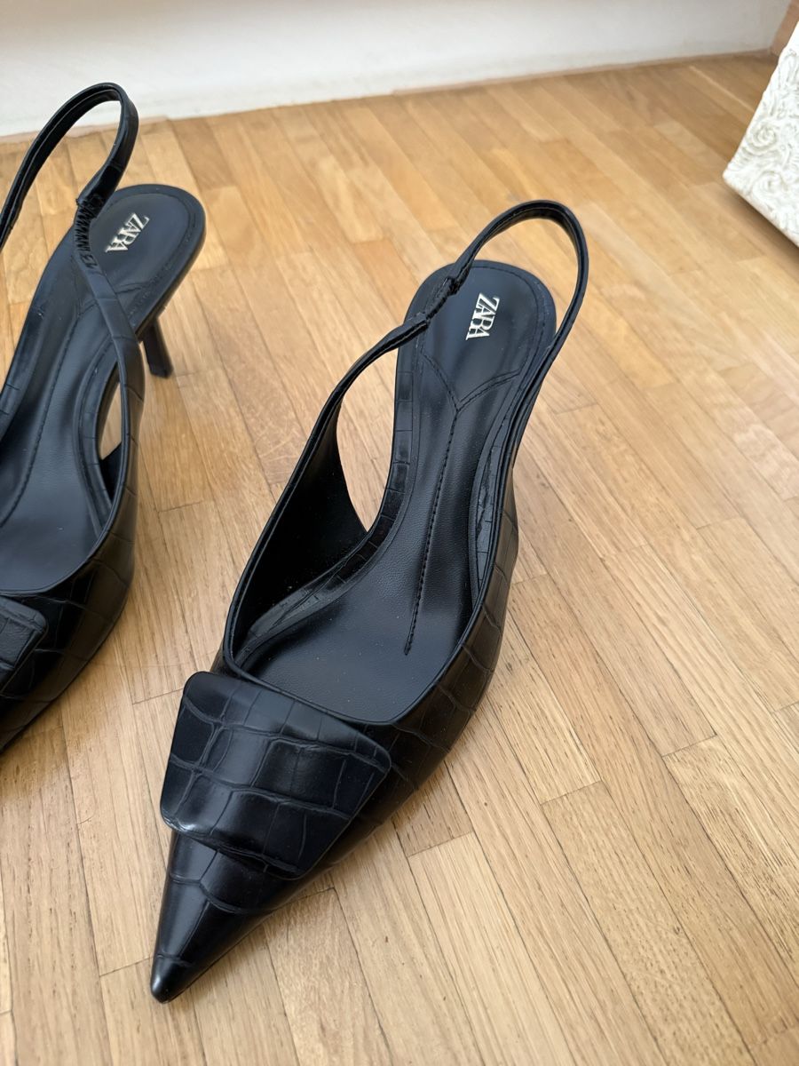 Zara Chaussures femmes: Escarpins Zara 38 – Neuf (Voir description) à Genève par van_yjj2 2