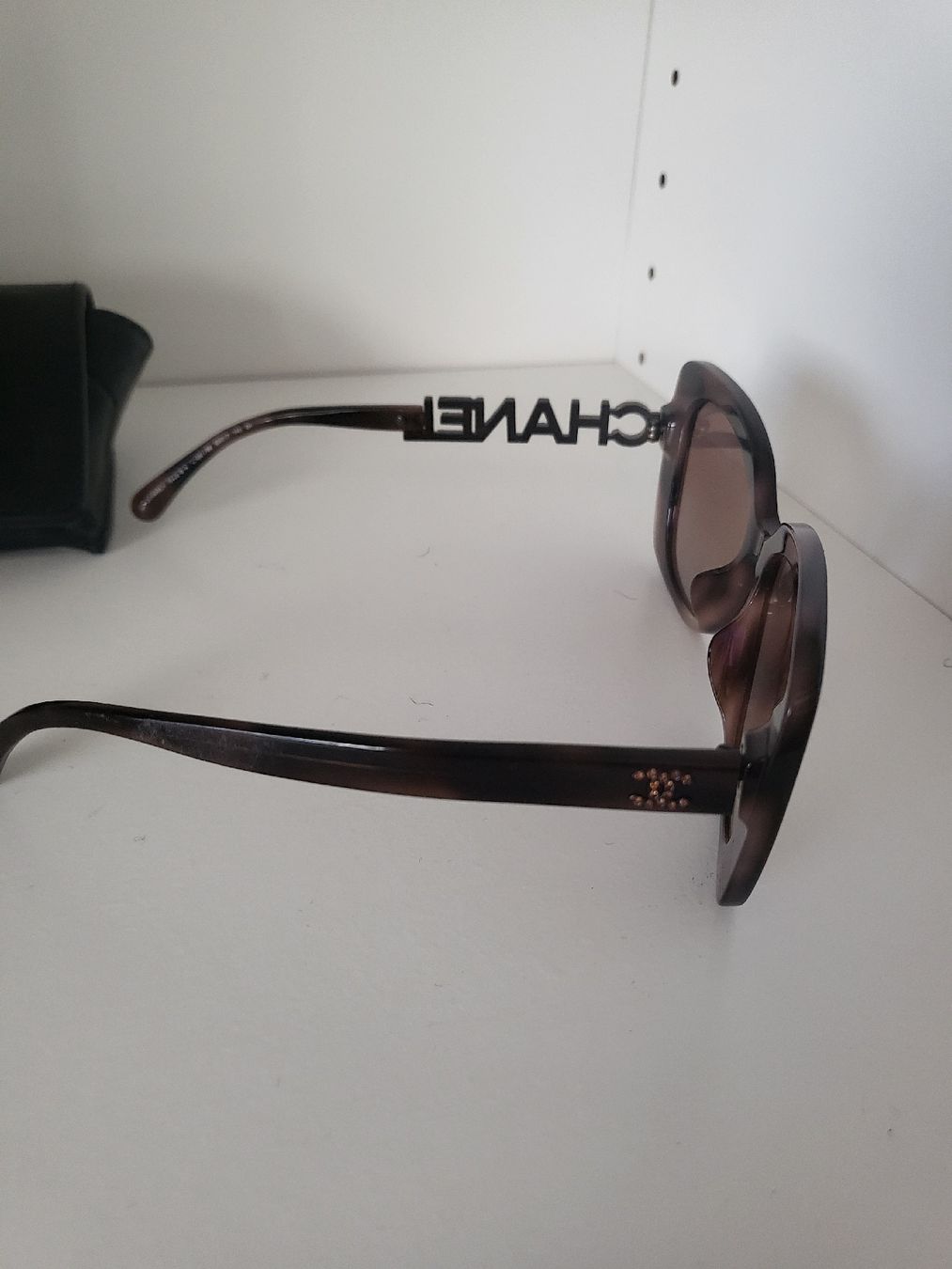 Chanel Occhiali & Lenti: CHANEL Sunglasses, Brown, Style 5422-B-A. – Usato da Sarmenstorf venduto da zuz_q5kq 2