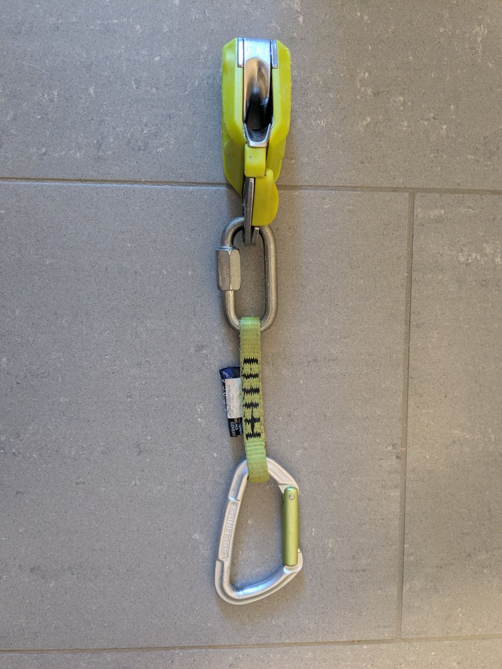 Attrezzatura da arrampicata: Edelrid Ohm – Usato da Höri venduto da Ni-Fi 5