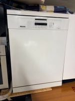 Lave-vaisselle Miele blanc 60 cm pose libre